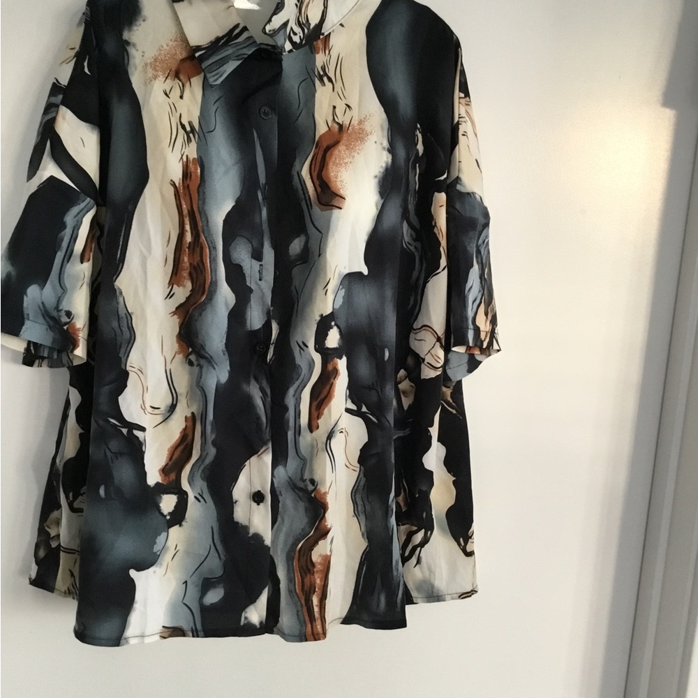 Abstract Patterned Women's Top